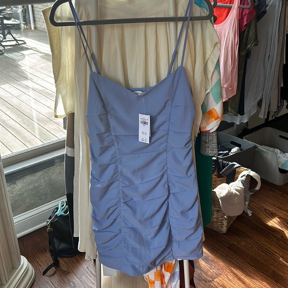 NWT blue Abercrombie ruched mini dress